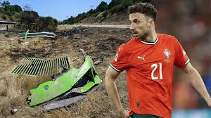 Diogo Jota: Liverpool star's medical team advised him to drive back - LBC