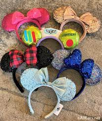 You Asked For It We Re Taking A Look At Molly S Minnie Ear Collection Allears Net