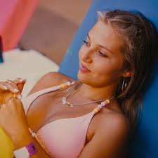 How To Have Sex Captures The Unique Thrill – And Pain – Of The Rite Of  Passage Girls Holiday | British Vogue