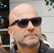 Hi, I have a smartlife cheap wifi doorbell that is seen fine in smartlife  but is not seen in HA via tuya. Is there any way to add it in? Trying to