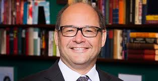 Wie die Bedürfnisse der Studierenden nachhaltige Digitalisierung an  Privatunis garantieren