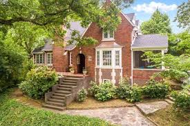 1920 Historic Brick House In Chattanooga Tennessee Captivating Houses Old Houses Old Houses For Sale Brick House