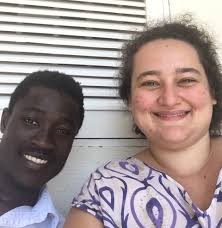 'people are eating animal feed' in an exclusive interview with dw, angolan opposition leader manuel fernandes criticizes ongoing corruption. Angolan People Wonderlust Queen