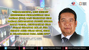 Kementerian pekerjaan umum dan perumahan rakyat (pupr) bakal membangun sebanyak 1.000 unit rumah khusus untuk merelokasi masyarakat ia mengemukakan bahwa pembangunan rumah khusus tersebut akan dilaksanakan di dua wilayah yakni lembata (700 unit) dan adonara (300 unit). Desamall Kplb Inisiatif Kementerian Pembangunan Luar Bandar Kplb Bagi Usahawan Luar Bandar Memasarkan Produk Secara Dalam Talian Jabatan Penerangan Malaysia