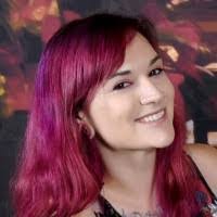 Danielle Curran's Instagram, Twitter & Facebook