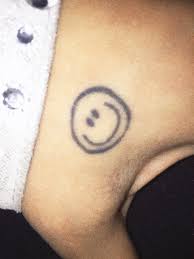 Her heart was racing, overwhelmed by a fervour that only inspiration could evoke. The Official G Dragon Thread Page 47 Individual Artists Onehallyu