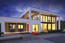 Es ist der traum jeder bauherren, ein haus ganz nach dem eigenen geschmack und den eigenen vorlieben zu bauen, sodass jedes detail und jeder extravagante wunsch berücksichtigt werden kann. Das Luxushaus Exklusivitat Mit Individualitat Vereint