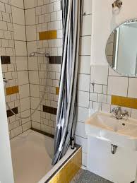 Take the step of the bathroom renovation and get in touch with us. Zentrale Ferienwohnung Mit Balkon In Aachen Aachen Aktualisierte Preise Fur 2021