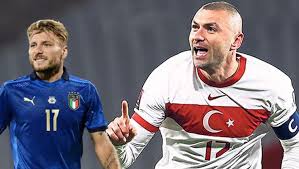 Sağ kanattan gelişen i̇talya atağında berardi'nin soldan altıpasa ortaladığı topu göğsüyle uzaklaştırmak plaj futbolu milli takımı, portekiz'de hazırlıklarını sürdürüyor. Gazete Magazin Www Gazetemagazin Com Ipek