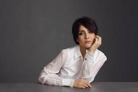 On 9 october 1997, she was notably in dario fo's car recording an interview with him when a car drew up alongside with an enormous placard in the window exclaiming dario, you. Ambra Angiolini Chi E Concerto Primo Maggio Allegri Eta Altezza Ex Francesco Renga Figli Vita Privata Vero Nome Biografia E Carriera