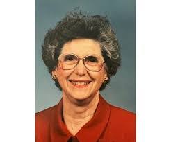 Lindsey Wellman's Instagram, Twitter & Facebook