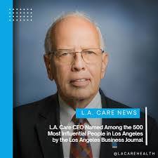 Lori Bowling's Instagram, Twitter & Facebook