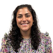 Karen Glasser's Instagram, Twitter & Facebook