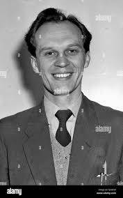 Ronald bell hi-res stock photography and images