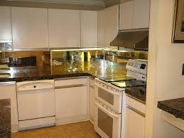 The mirrored kitchen backsplash is undoubtedly not for everyone. Small Kitchen Mirrored Backsplash Kitchen Novocom Top