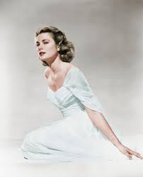 She aspired to an acting career in her teens, and was a major motion picture star by. Grace Kelly Steckbrief News Bilder Gala De