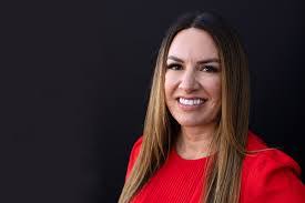 Mitchell Oakes's Instagram, Twitter & Facebook