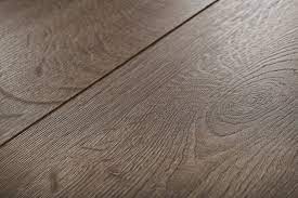 Clicparquet, vente en ligne de parquet flottant, parquet massif, sol stratifié effet parquet depuis 2009. Sol Stratifie Jazz Gris Fonce Sol Pvc Pas Cher Sur Decoplus Parquet