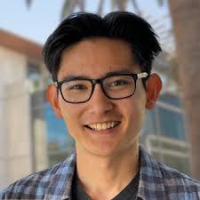 Riley Carpenter's Instagram, Twitter & Facebook