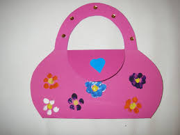 Travaux manuels pour offrir à maman pour son jour spécial avec nenuco. Sac A Main Fetes Des Meres 2014 La Cigale Creative