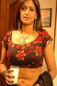 A child artiste originally, meena later became one of the most sought after actresses in southern india. Tamil Actress Hot Wallpaper Download To Your Mobile From Phoneky