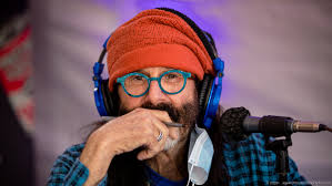 Venerable rock DJ Pierre Robert signs extension at WMMR