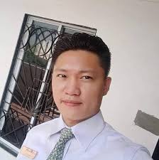 How to find experts with RAG knowledge base, MCP server setup experience,  Python, API integration, and n8n expertise?