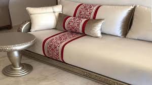 وأخيرا الصالون المغربي الدي سيخلق ضجة في مواقع التواصل الاجتماعي بجودته العالية وبجميع ألو Modern Furniture Living Room Home Room Design Moroccan Home Decor