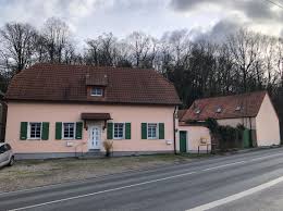 Die stadt befindet sich acht kilometer nordwestlich von moers und sechs kilometer südwestlich von rheinberg. Haus Zum Verkauf Eyller Strasse 341 47575 Kamp Lintfort Kamp Lintfort Mapio Net