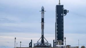 Space news on rocket launches, spacex, united launch alliance, nasa, kennedy space center, cape canaveral air force station, commercial space and science. Spacex Scrubs Falcon 9 Launch Today Nrol 108 Postponed 24 Hours Slashgear