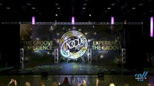 Právě známá herečka prozradila, jak to s přípravami vypadá.stardance 2021: Paula S Dance Academy Pda All Star Dance Team 2021 Senior Pom Small Day 1 2021 Groove