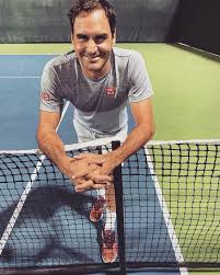 Roger federer announces he will make his return from injury for the gonet geneva open and play the via bleacher report. Roger Federer On Twitter The Countdown To Doha Begins 1weektogo