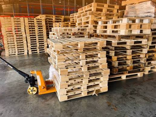 Pallet trong logistics là gì? Khi nào nên sử dụng pallet để vận chuyển hàng hóa?