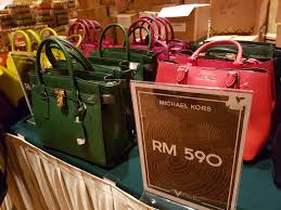 It underwent expansions in 2007 and then later again in 2015. Valiram Warehouse Sale 2017 Michael Kors Kate Spade Bath Body Works Victoria Secret Canali Tumi And Many More Cindy S Planet