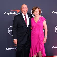 Photos: Meet The Wife Of Legendary Announcer Dick Vitale