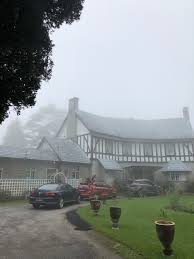 Our place is located at barrington square @golden hills, a short driving distance between tanah rata and brinchang. Hilltop Bungalow Cameron Highlands Tanah Rata Malaisie Tarifs 2021 Mis A Jour Et Avis Hotel Tripadvisor