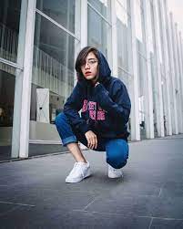 Mentahan background cewek cantik,kaum quotesers wajib tau.|jokam tutorial. Foto Cewek2 Cantik Buat Quotes Literasi 78 Ide Amelia Yusana Wanita Gambar Kecantikan 10 Quotes Bahasa Inggris Tentang Fashion Yang Bagus Buat Caption Alex Liang