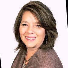 Deborah Cassell's Instagram, Twitter & Facebook