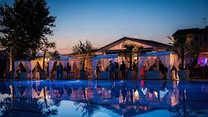 Ristorante, pizzeria , discoteca a bordo piscina. Club Casa Di Caccia Home Facebook