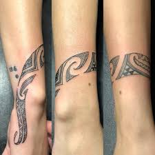 Maori tattoo art is different from traditional tattooing therein sense that the maori tattoo was carved into the skin with a chisel, rather than punctured. Ta Moko Maori Tattoo Gallery Julesartistmoko Gmail Com