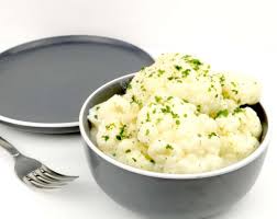 Omas Blumenkohl In Heller Sauce Zu Faul Zum Kochen Blumenkohl Kochen Rezepte Mit Blumenkohl Blumenkohl