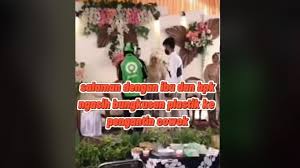 Link lengkap tante yang prank ojol (miss a ayang) nah ada banyak sekali kueri yang tengah di perbincangkan oleh netizen terutama ayang ojol untuk lebih lengkapnya mengenai hal tersebut cek di bawah. Driver Ojol Antar Pesanan Ke Pengantin Saat Resepsi Aksinya Jadi Sorotan Berita Hits