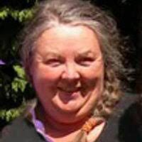 Lesley Shepherd's Instagram, Twitter & Facebook