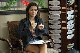 Instant Family Trailers Tv Spots Clips Featurettes Images Posters Isabela Moner Isabela Actresses