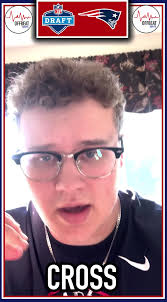 Who do you think the Patriots should take?‼️📈🏈 #nfldraft  #newenglandpatriots #patriots #nfl #drakemaye