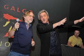 He started his career in 1985 with his first album hurikán and he released 14 albums so far. Dalibor Janda V Pasti Nova Vecerni Praha