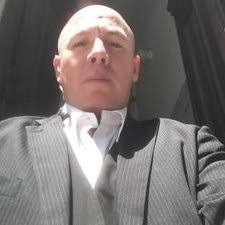 Leo benitez (@leopatobenitez)