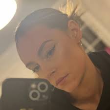 Kylie Davies hair design (@kyliedavieshairdesign) • Instagram photos and  videos