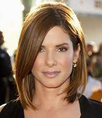 20 Celebrity Mid Length Hairstyles We Love Thin Straight Hair Medium Hair Styles Straight Hairstyles Medium