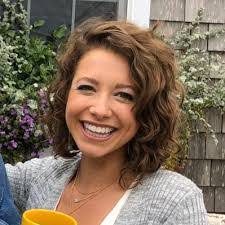 Elise Haas's Instagram, Twitter & Facebook